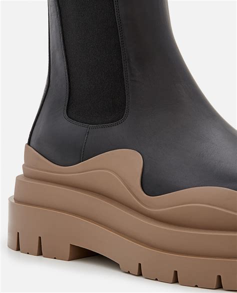 bottega veneta tire boots.